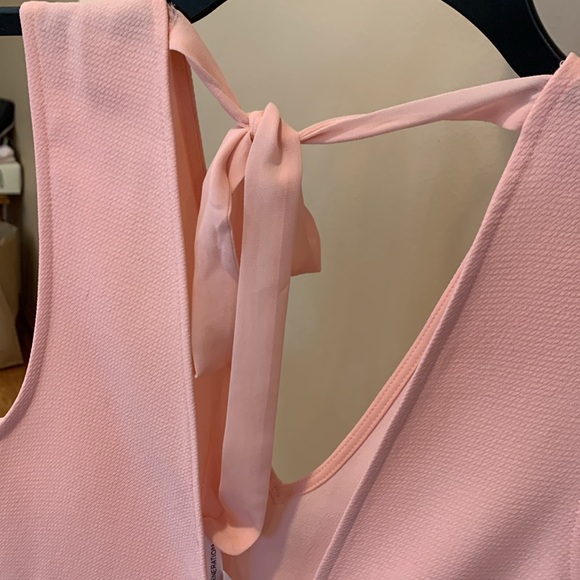 BCBGeneraton  brand new peach short romper satin tie low back  size 0 new - Picture 6 of 6